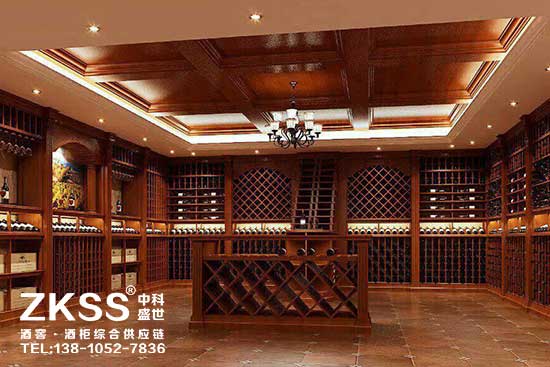 燈光與線(xiàn)條極致搭配的酒窖設(shè)計(jì)